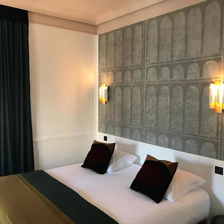 Le Grand Dore Hotel